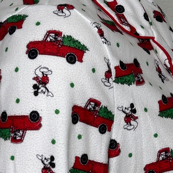 Disney Christmas Pajama Set Mickey Mouse Red Truck Women's Large White Xmas Tree - Picture 16 of 16